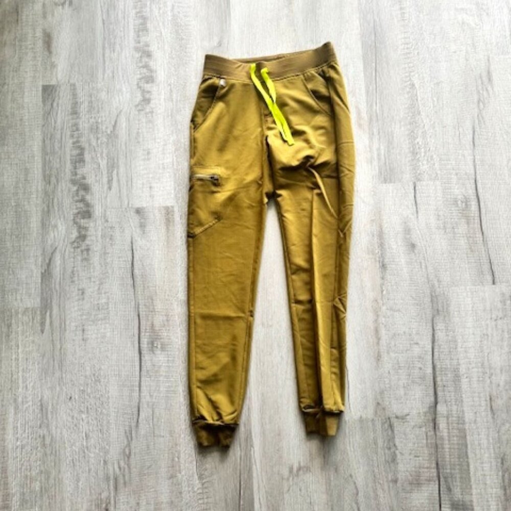 Figs / Zamora Joggers / Martini Olive / XS Tall
